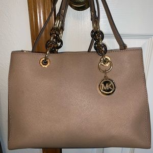 Michael Kors Cynthia saffiano leather satchel